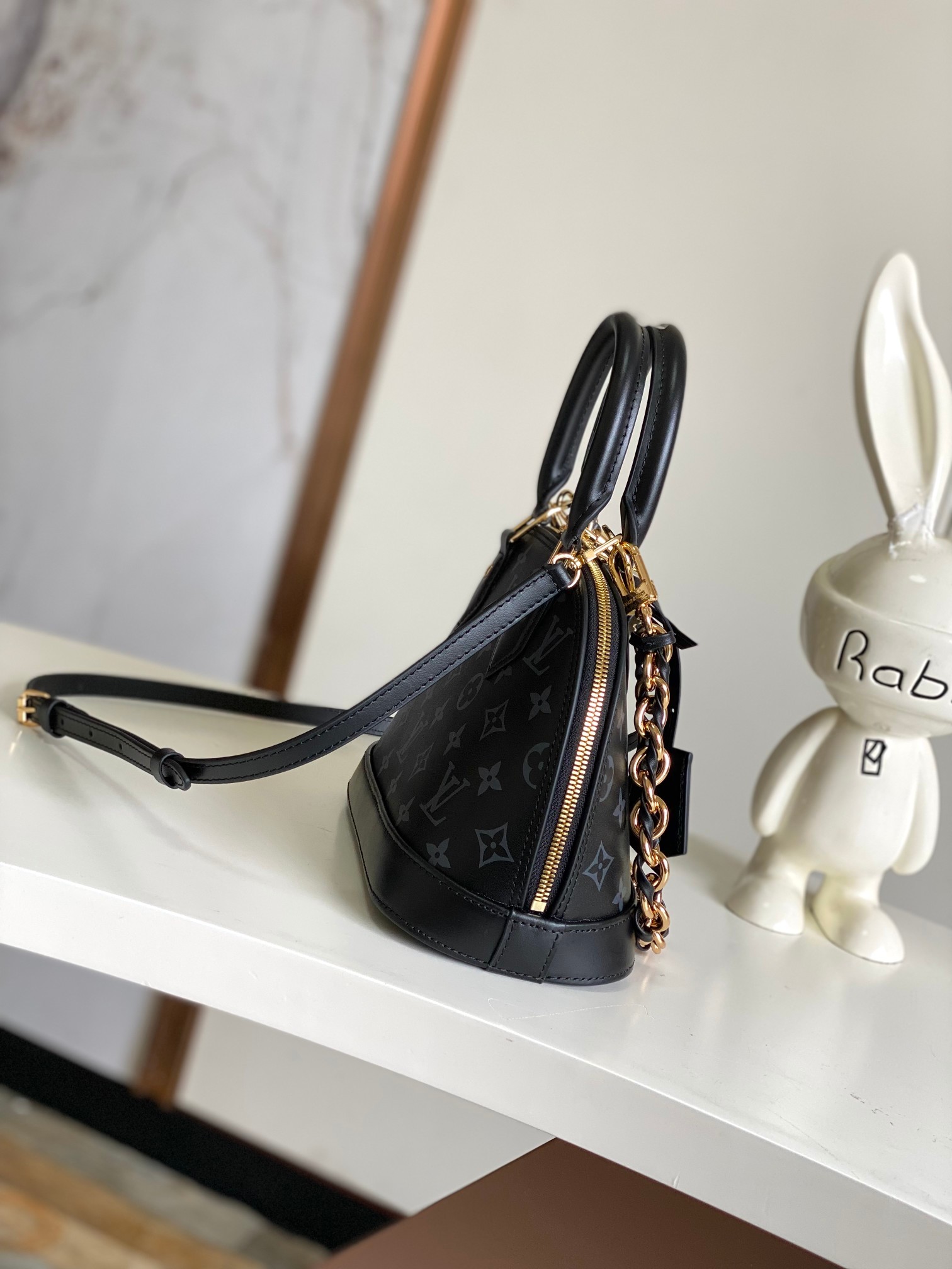 [LOUIS VUITTON-루이비통] 루이비통 알바BB M12289 블랙