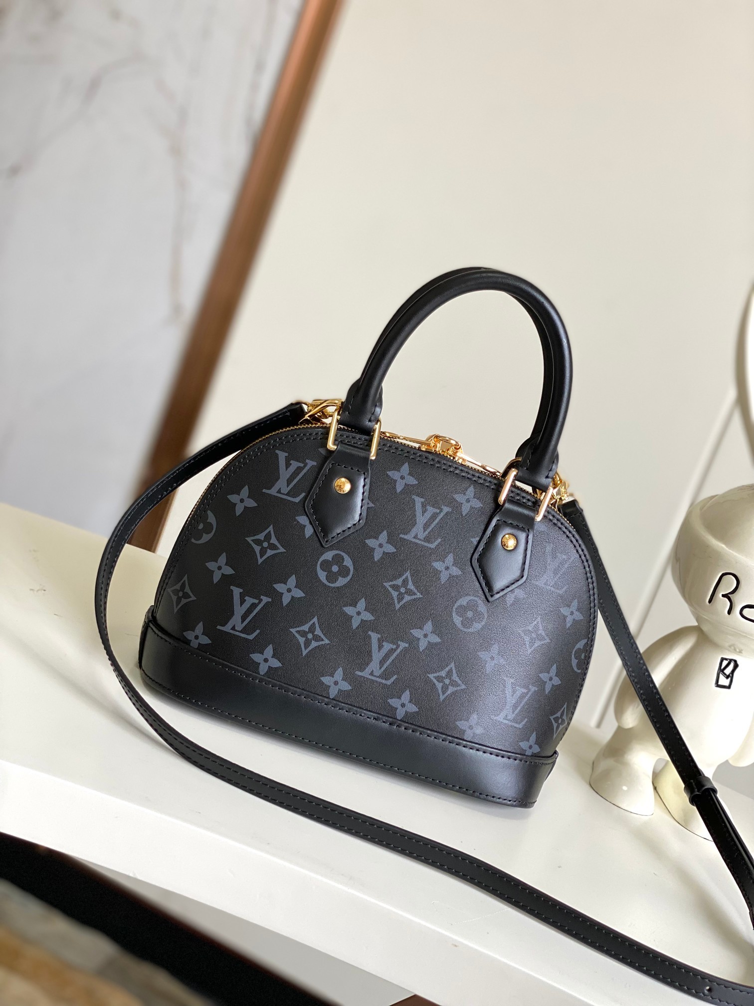 [LOUIS VUITTON-루이비통] 루이비통 알바BB M12289 블랙