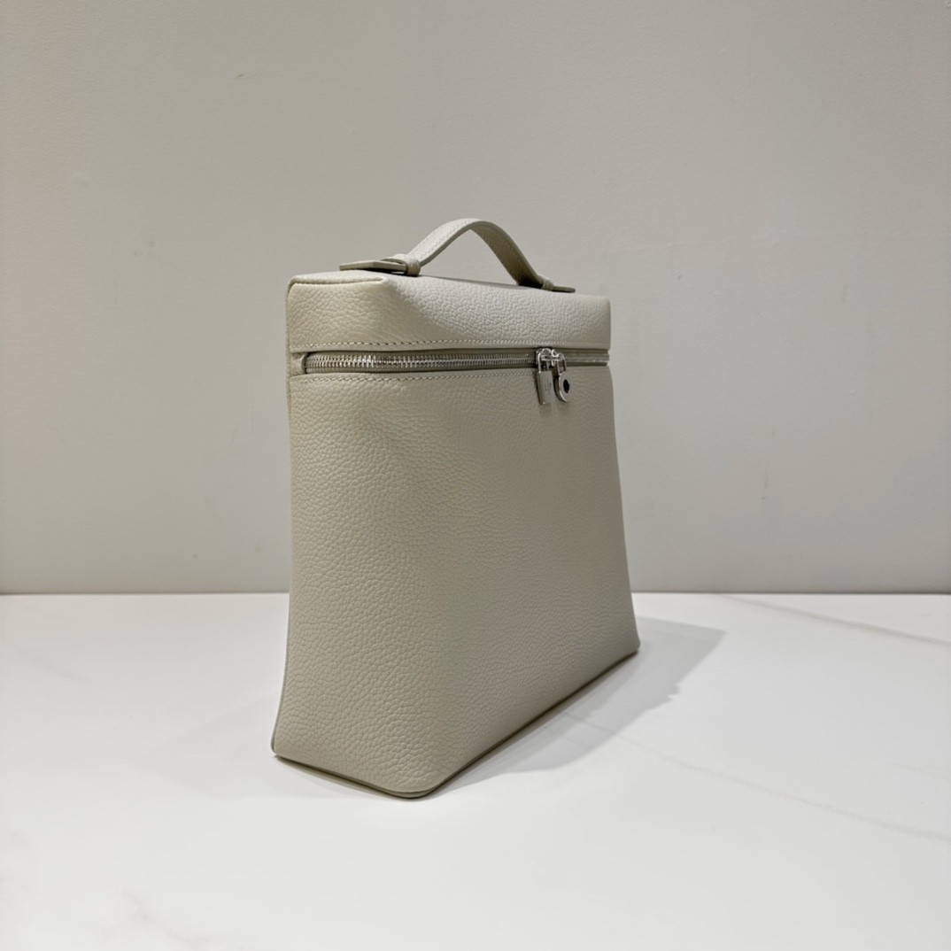 로로피아나 엑스트라 포켓 백팩