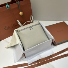 로로피아나 엑스트라 포켓 백팩