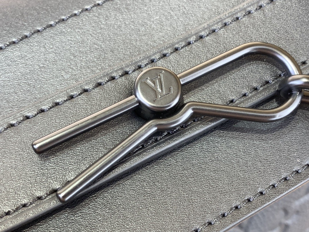 [LOUIS VUITTON-루이비통] 루이비통 스티머 PM 남성 크로스백