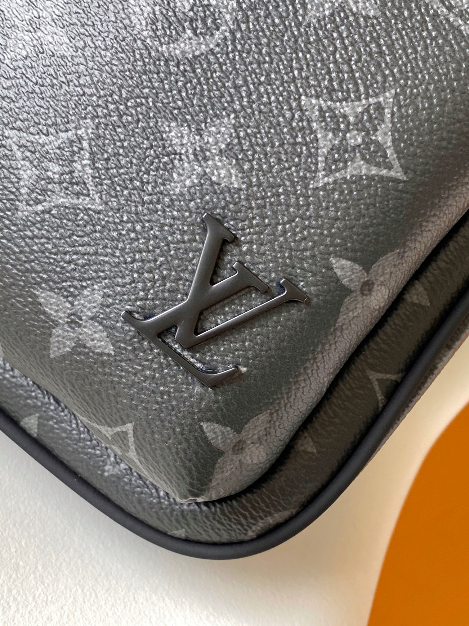 [LOUIS VUITTON-루이비통] 루이비통 에비뉴 슬링백 M47137