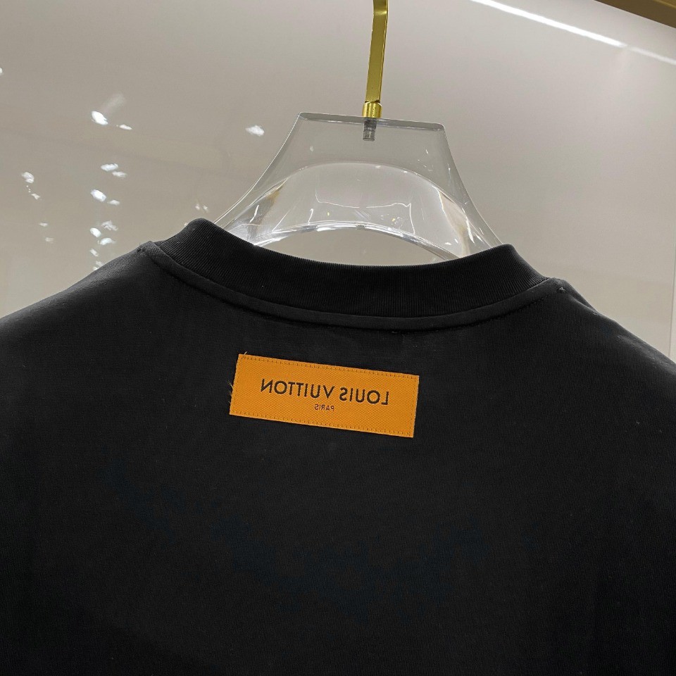 [LOUIS VUITTON-루이비통] 루이비통 로고 반팔 티셔츠