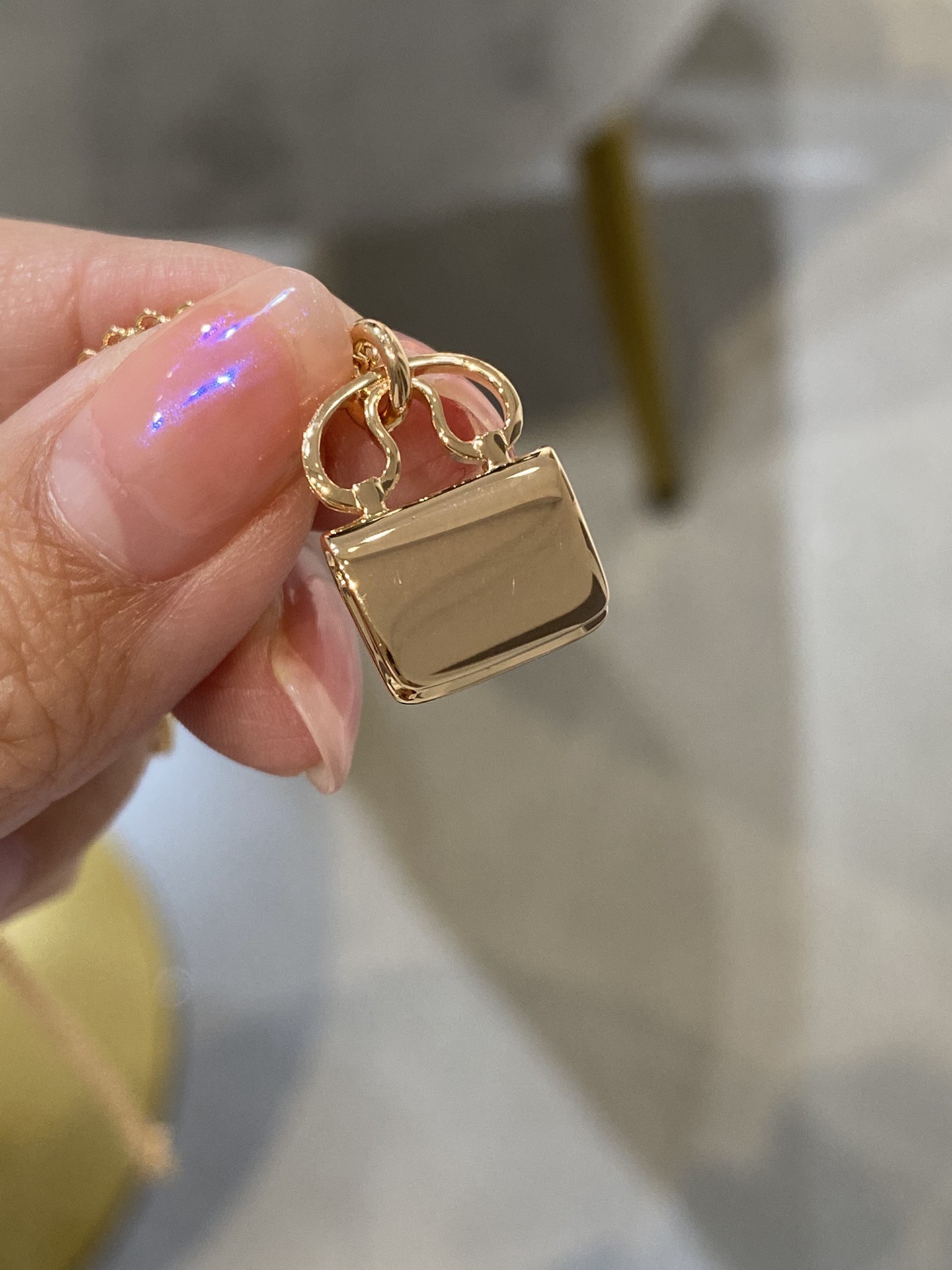 [HERMES-에르메스] 에르메스 콘스탄스 목걸이