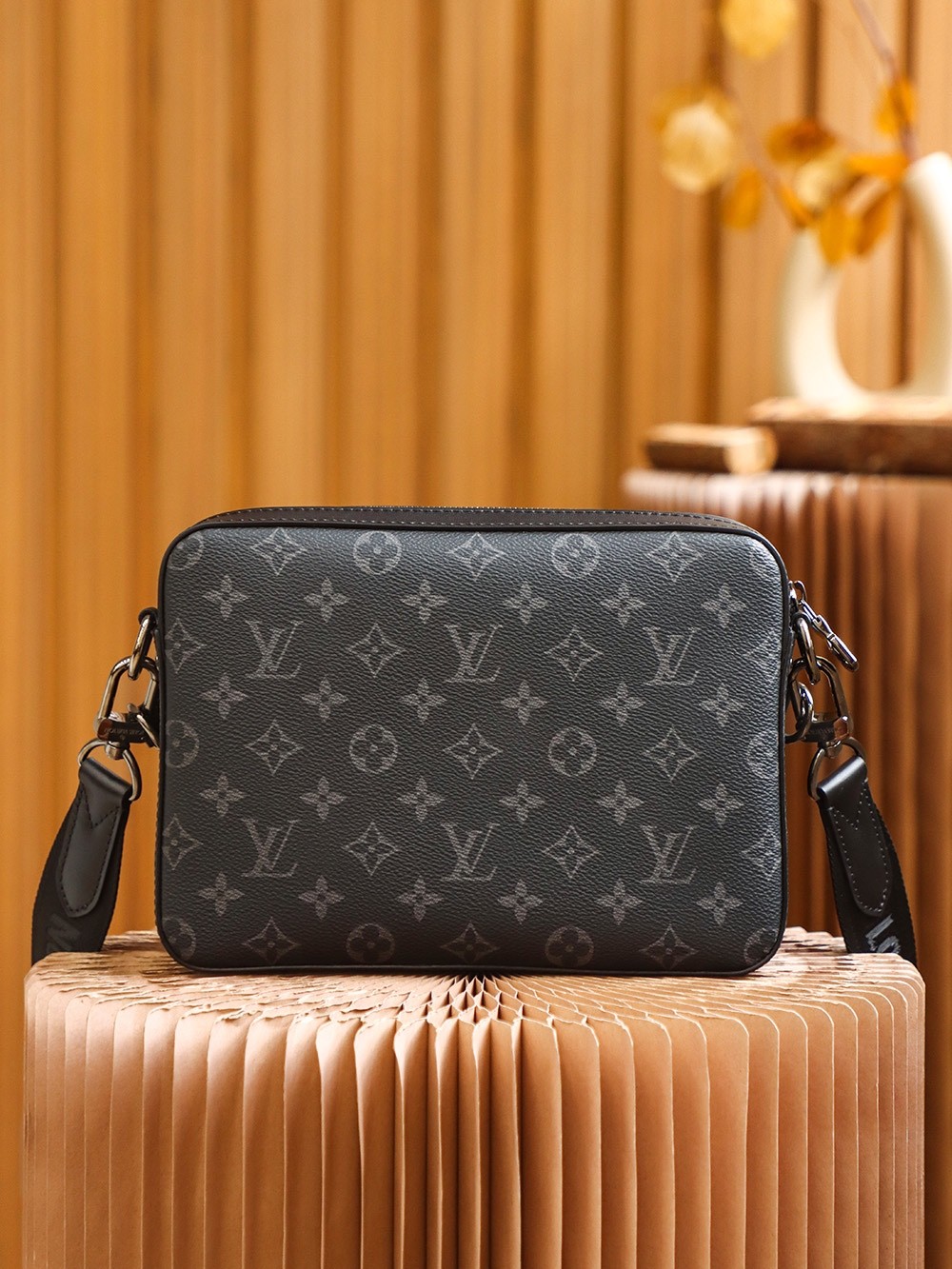 [LOUIS VUITTON-루이비통] 루이비통 트리오메신저백