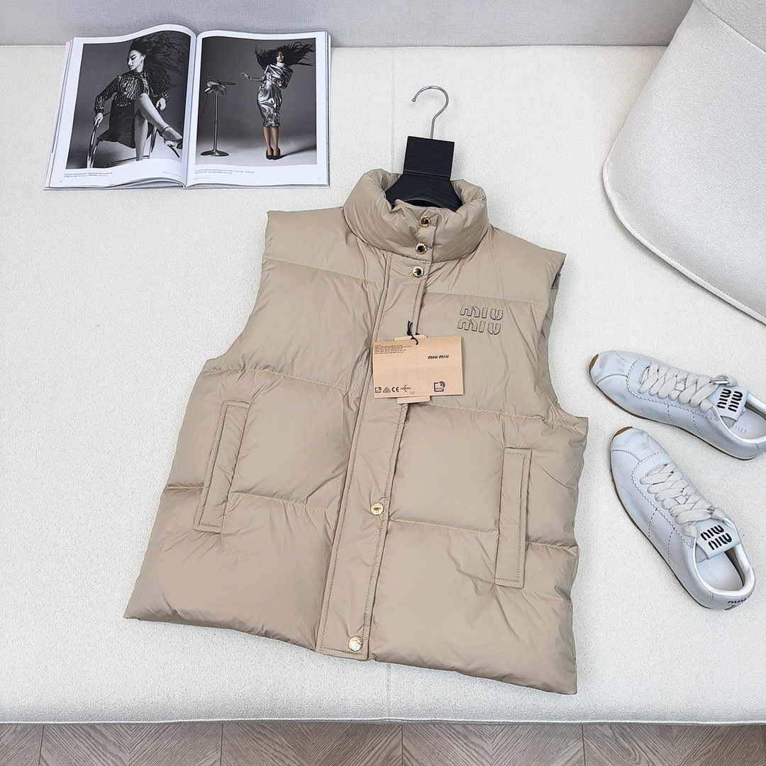 [MIU MIU-미우미우] 미우미우 패딩 조끼