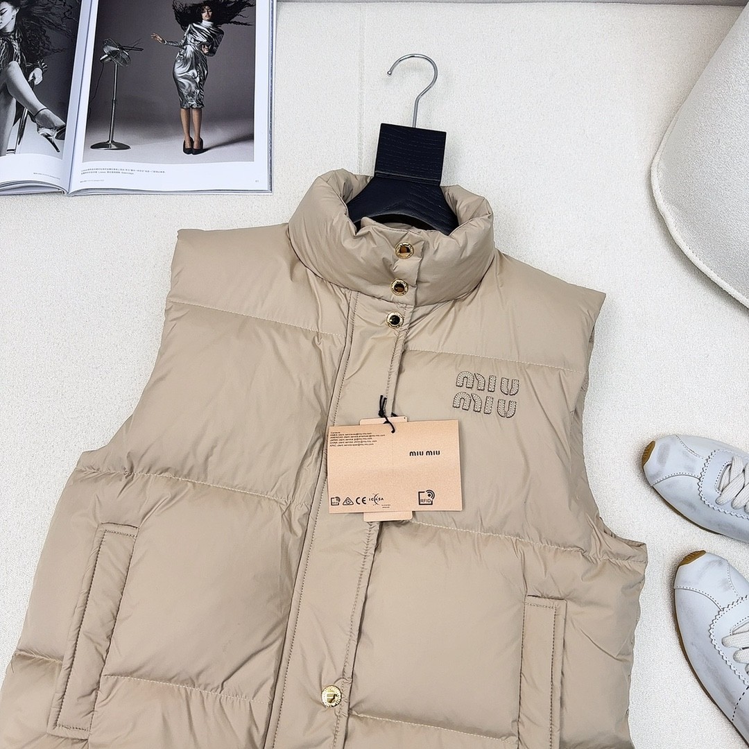 [MIU MIU-미우미우] 미우미우 패딩 조끼