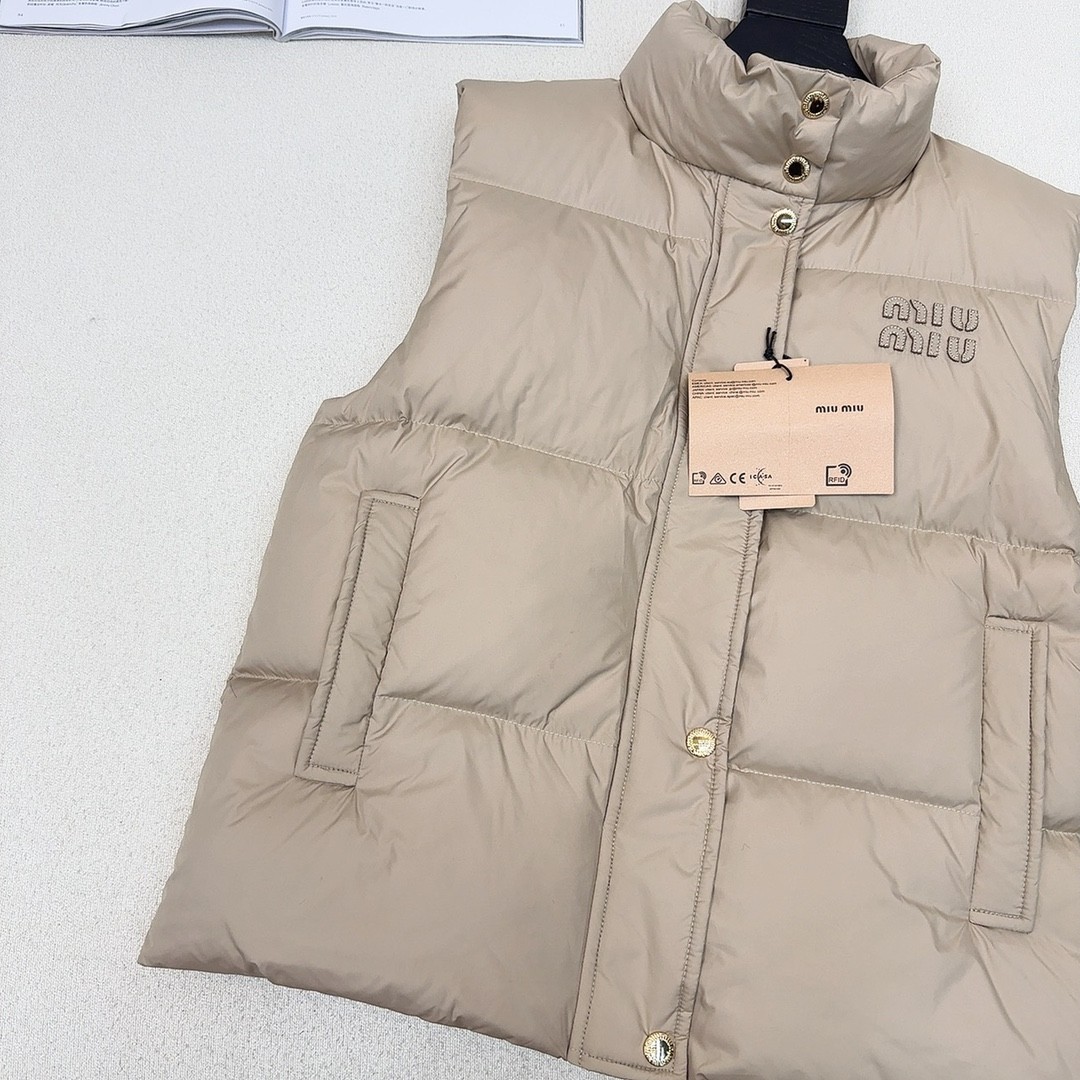 [MIU MIU-미우미우] 미우미우 패딩 조끼