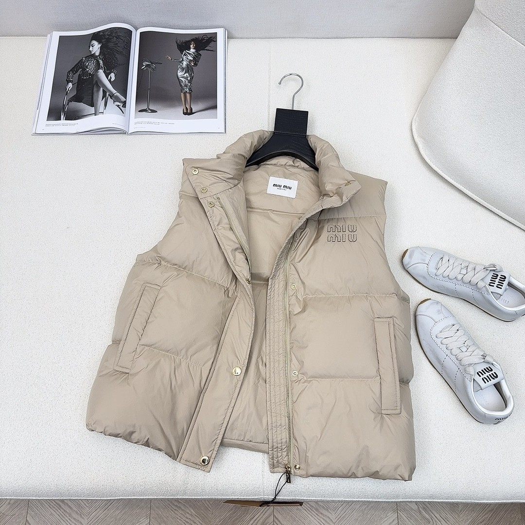 [MIU MIU-미우미우] 미우미우 패딩 조끼
