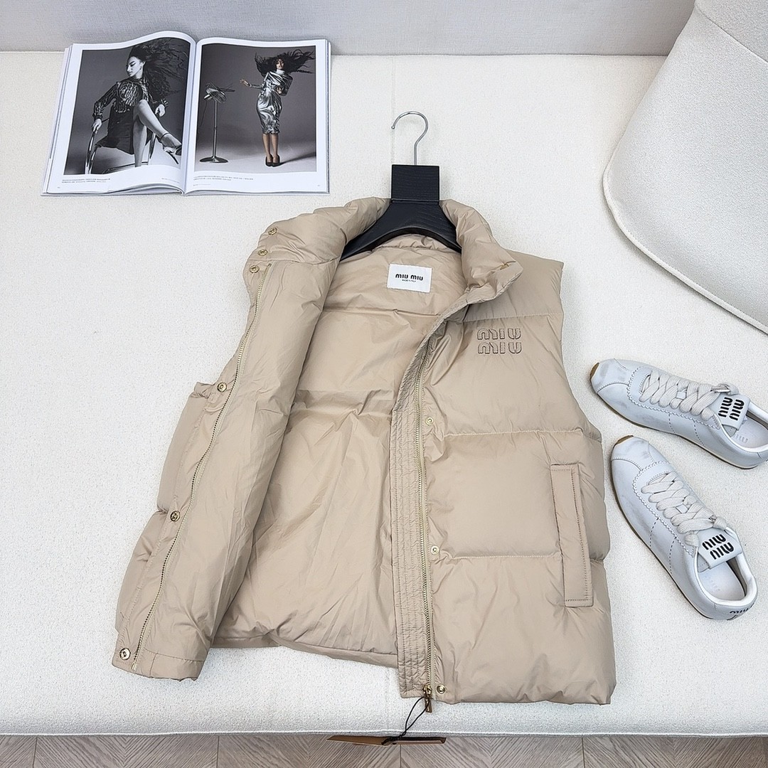 [MIU MIU-미우미우] 미우미우 패딩 조끼