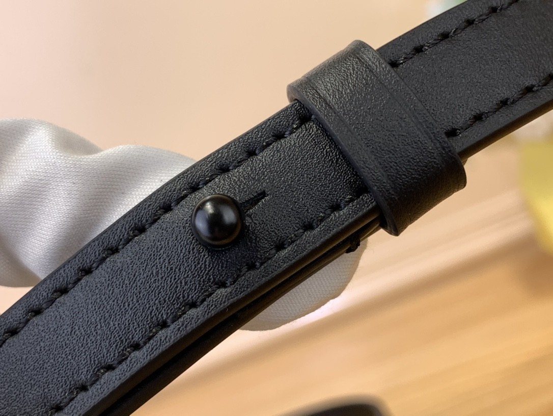 [LOUIS VUITTON-루이비통] 루이비통 피코 S락 크로스백