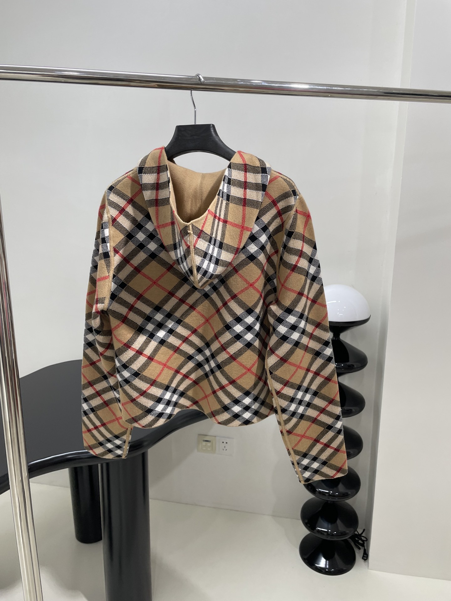 [BURBERRY-버버리] 버버리  체크무늬 후드 자켓