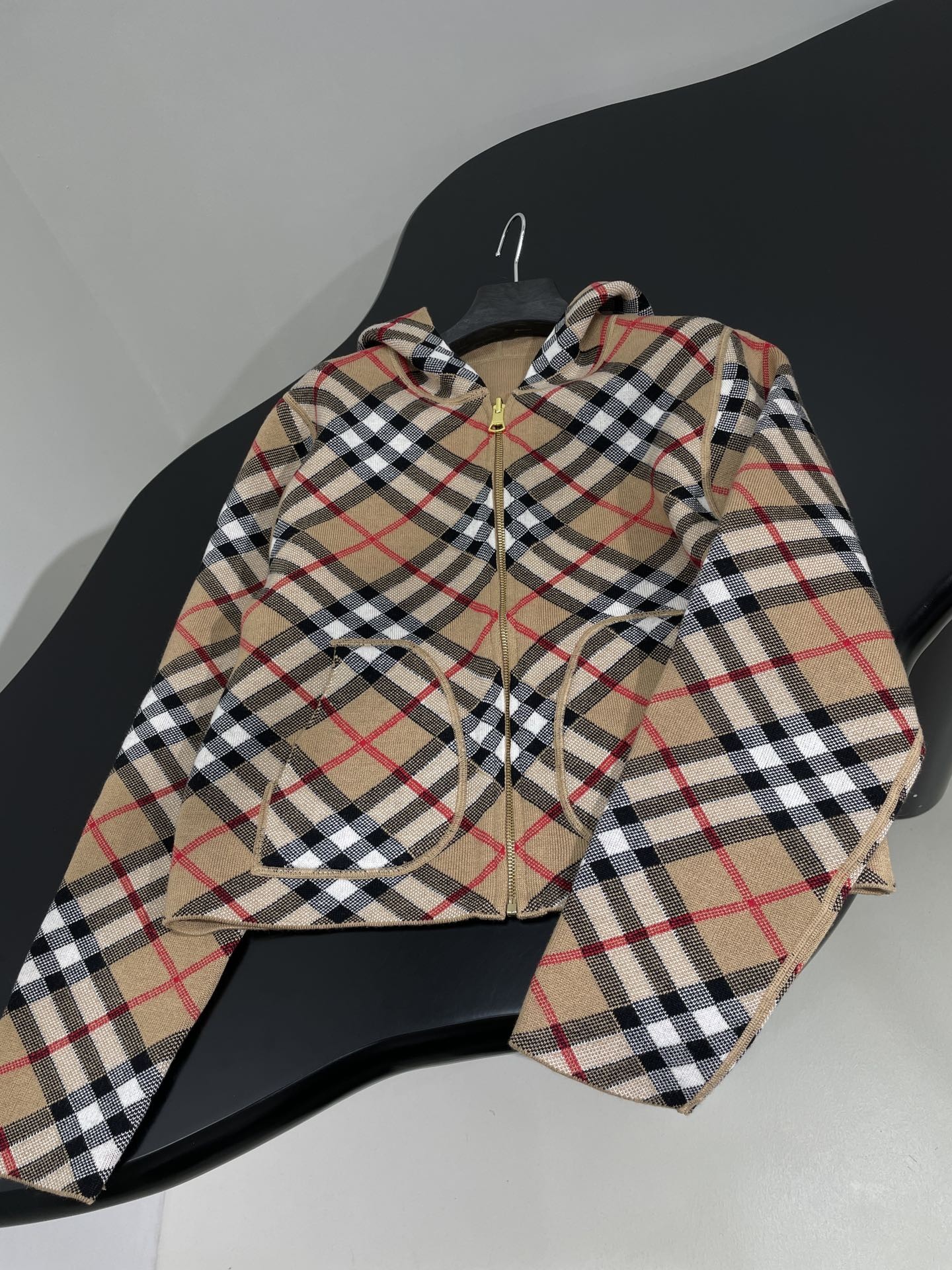 [BURBERRY-버버리] 버버리  체크무늬 후드 자켓