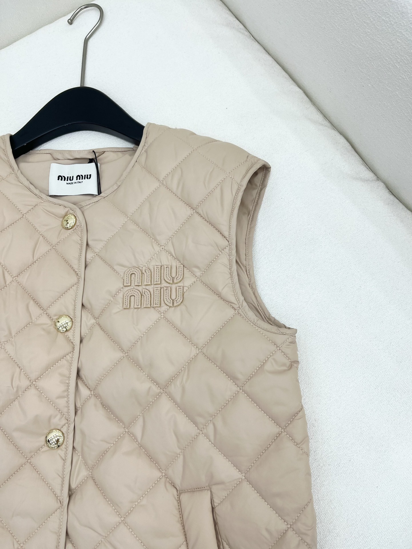 [MIU MIU-미우미우] 미우미우 캐주얼 패딩 조끼