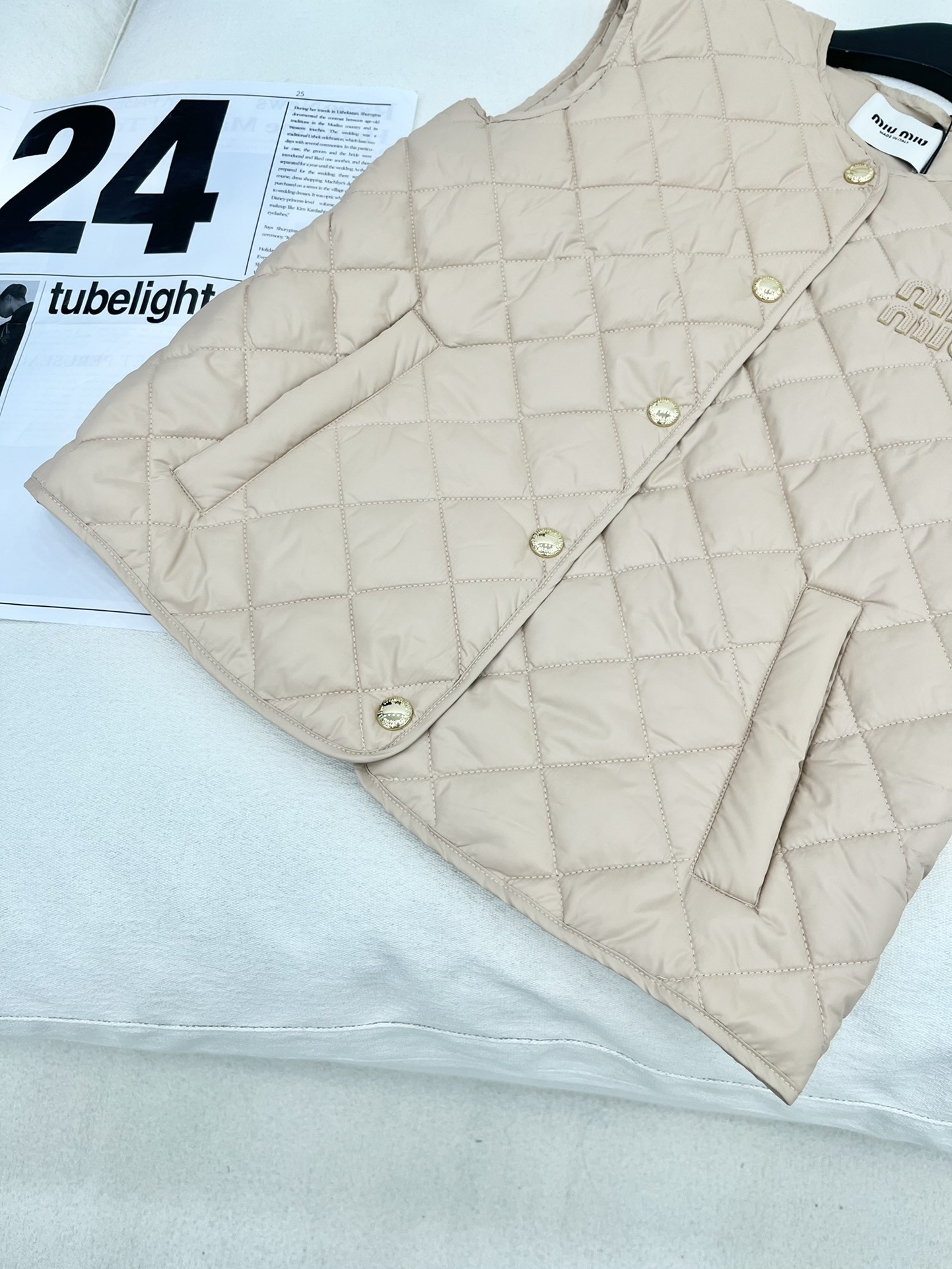 [MIU MIU-미우미우] 미우미우 캐주얼 패딩 조끼