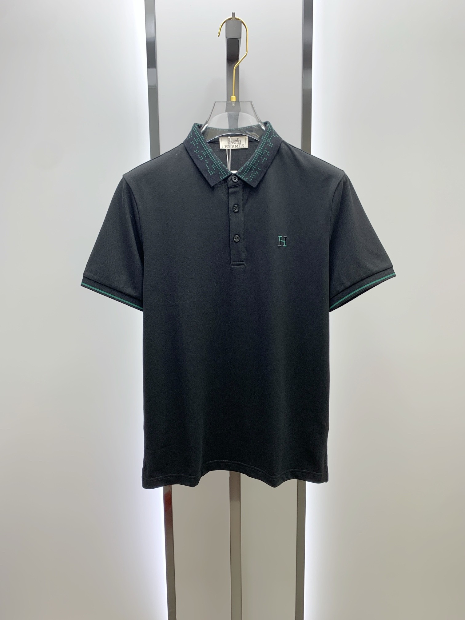 [HERMES -에르메스 ] 에르메스  H자수로고 카라 티