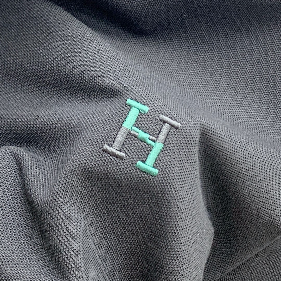 [HERMES -에르메스 ] 에르메스  H자수로고 카라 티