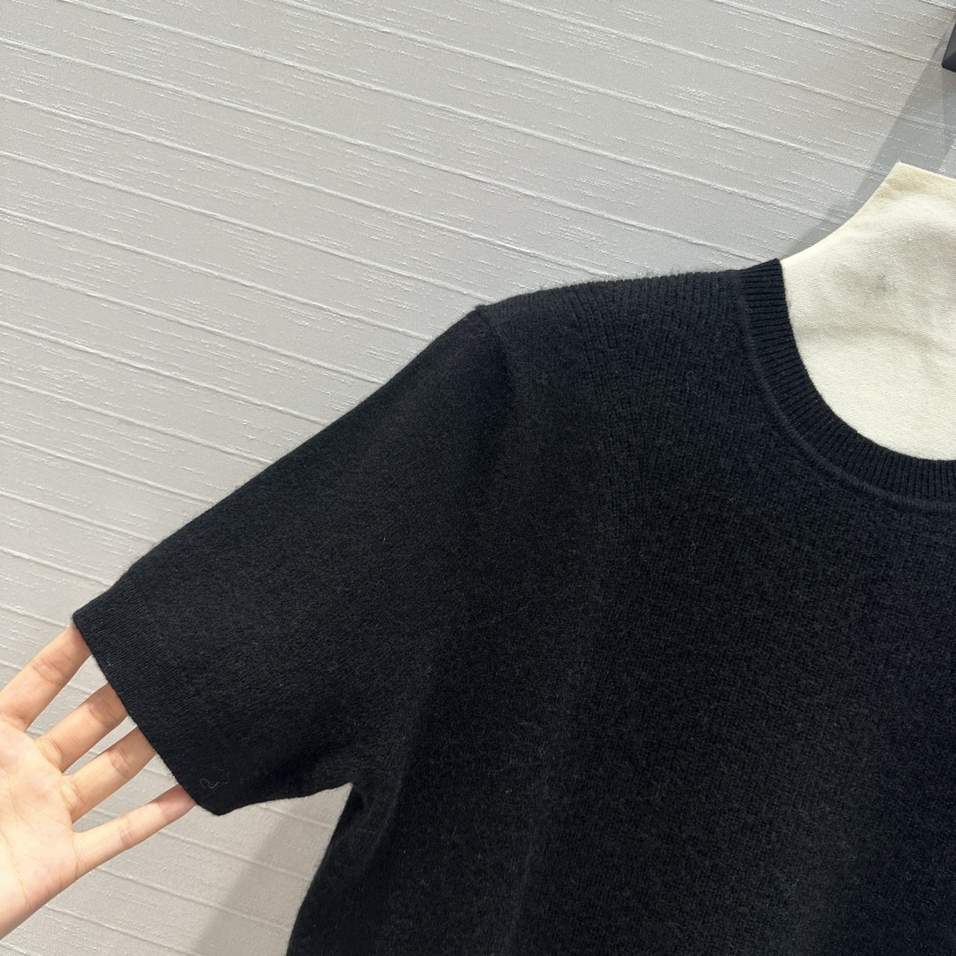 [HERMES-에르메스] 에르메스  반팔 니트 블랙