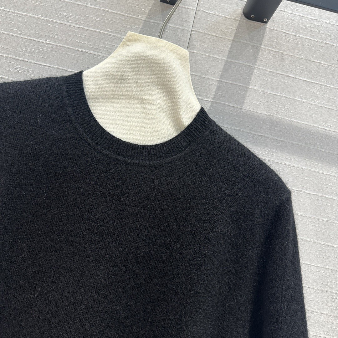 [HERMES-에르메스] 에르메스  반팔 니트 블랙