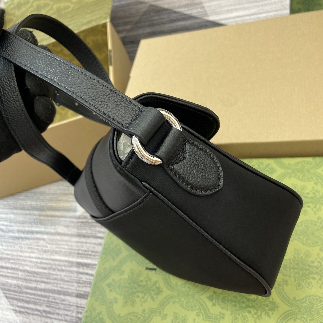 [GUCCI-구찌] 구찌 레더 모노그램 코팅캔버스 숄더백