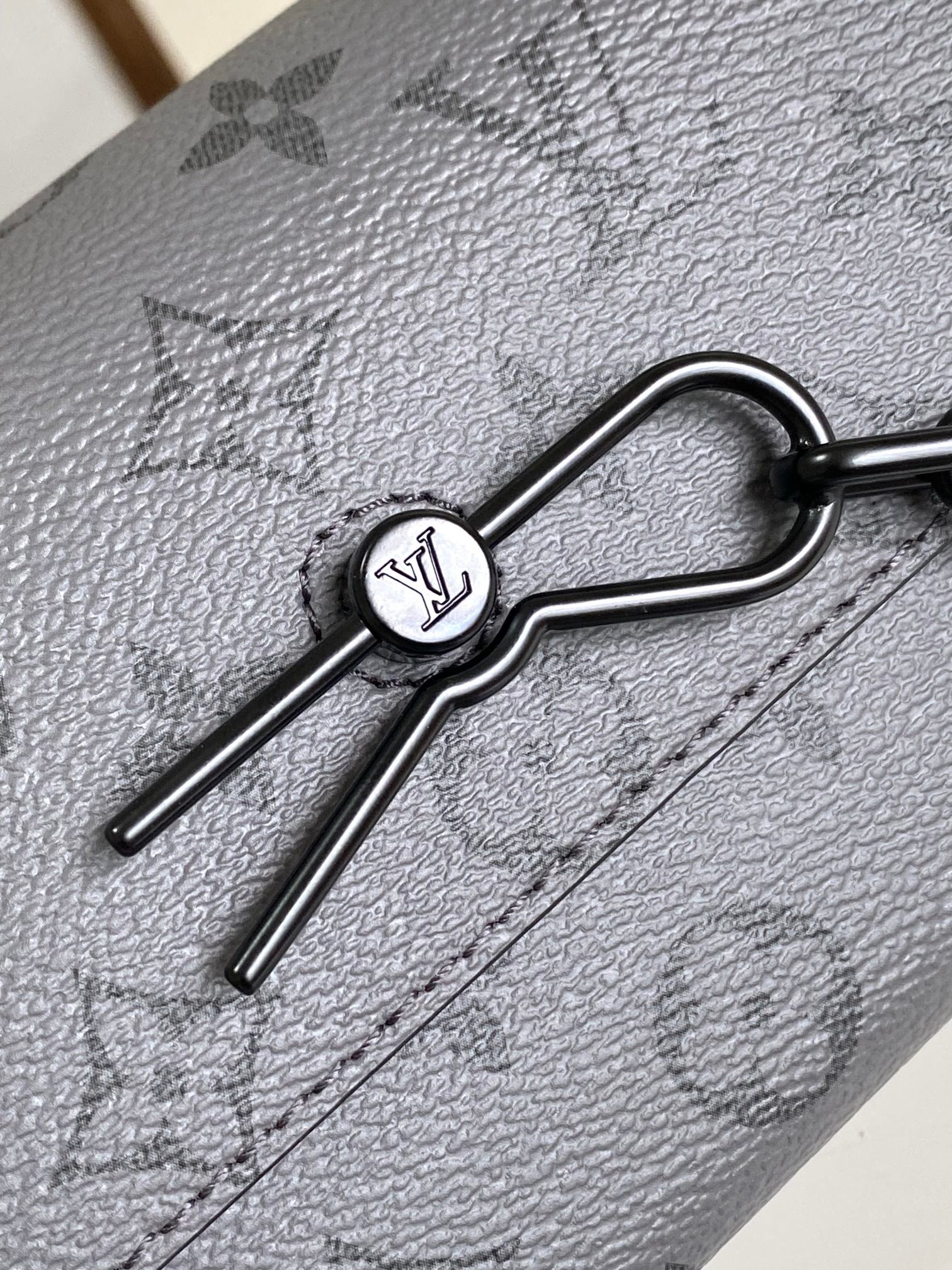 [LOUIS VUITTON-루이비통] 루이비통 스티머 웨어러블 윌릿 M11496