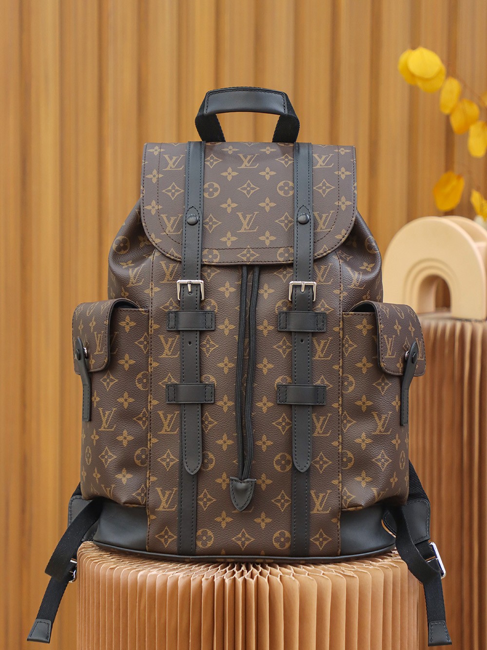 [LOUIS VUITTON-루이비통] 루이비통 모노그램 크리스토퍼 백팩