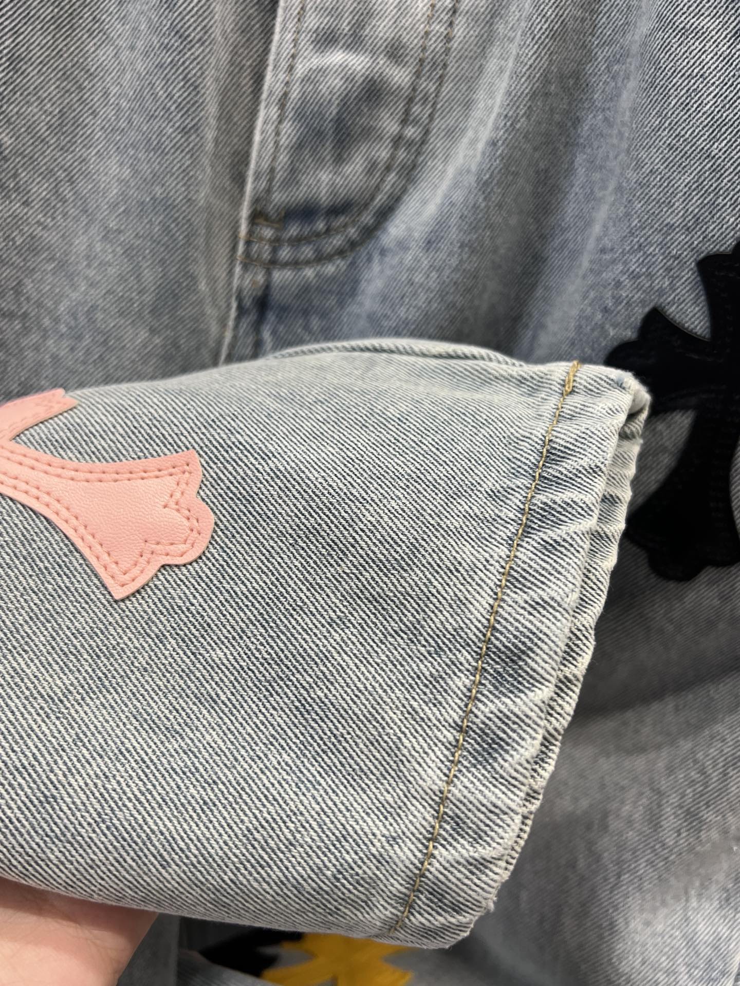 [CHROM HEARTS -크롬하츠] 크롬하츠 빈티지 스타일 청바지