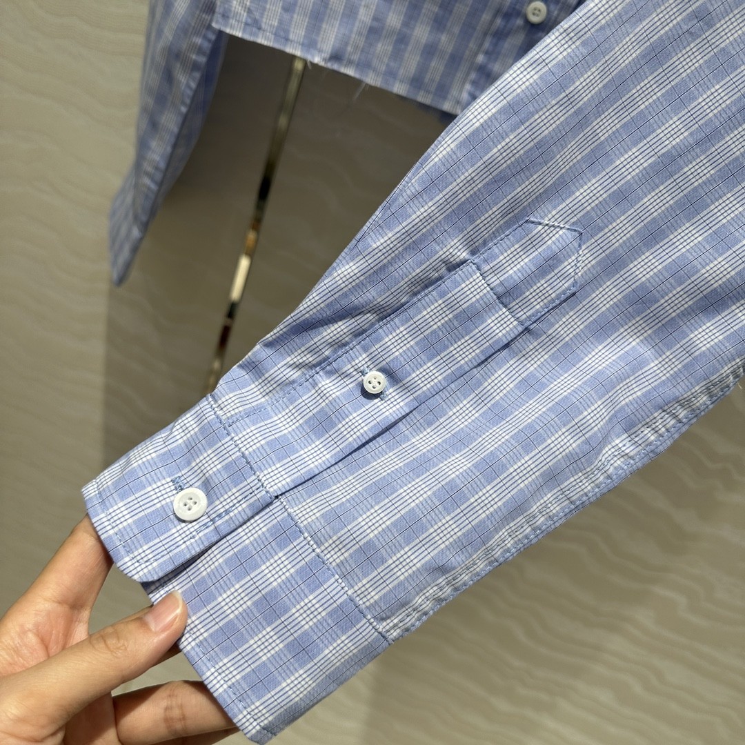 [MIU MIU-미우미우] 미우미우 자수 스트라이프 크롭셔츠