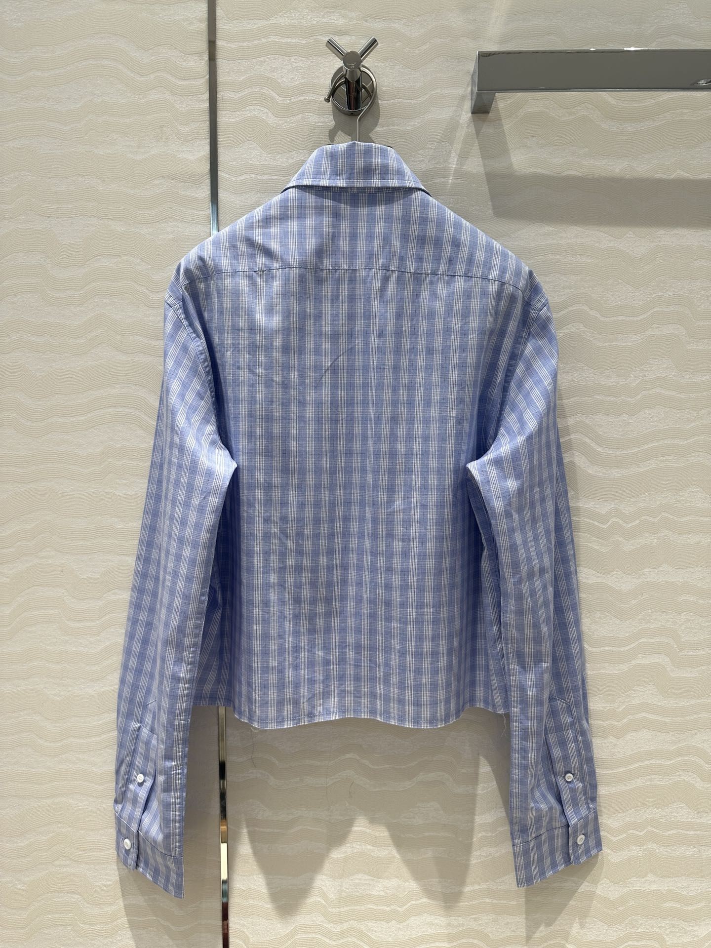 [MIU MIU-미우미우] 미우미우 자수 스트라이프 크롭셔츠