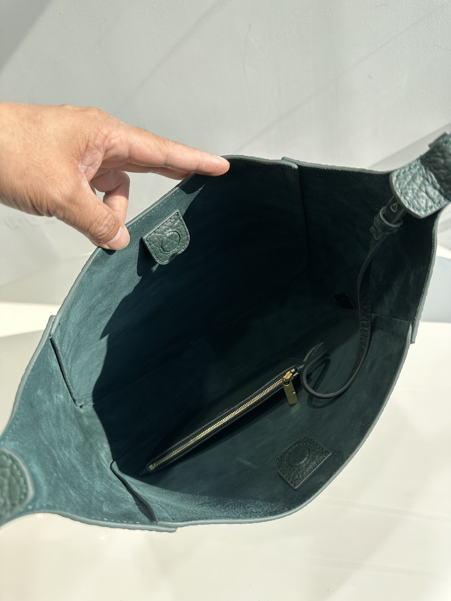 버버리 체스 숄더백