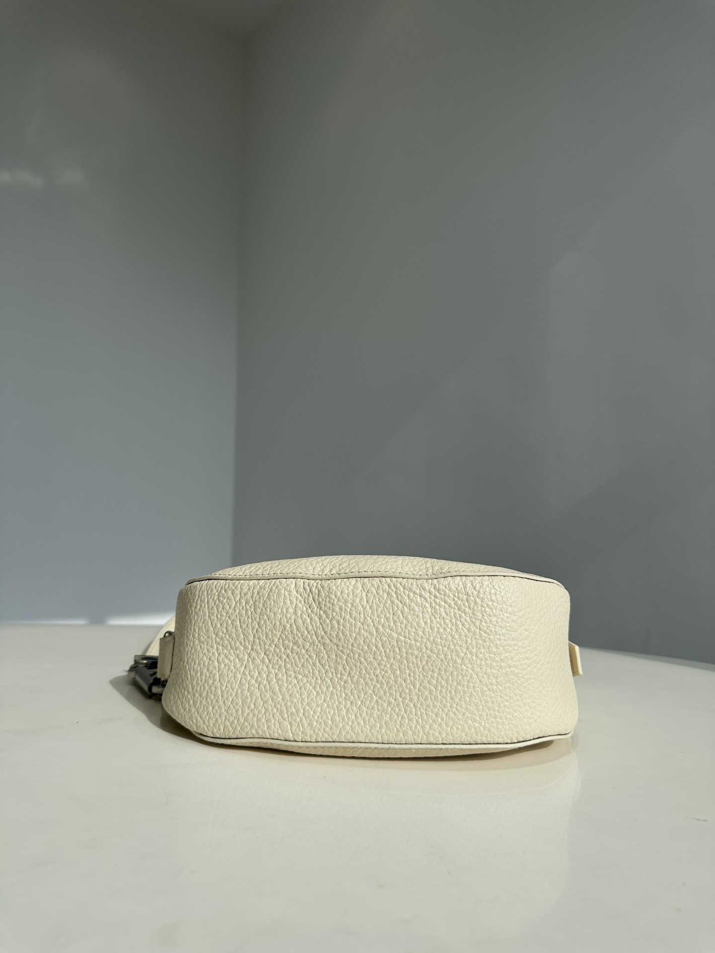 버버리 나이트 백