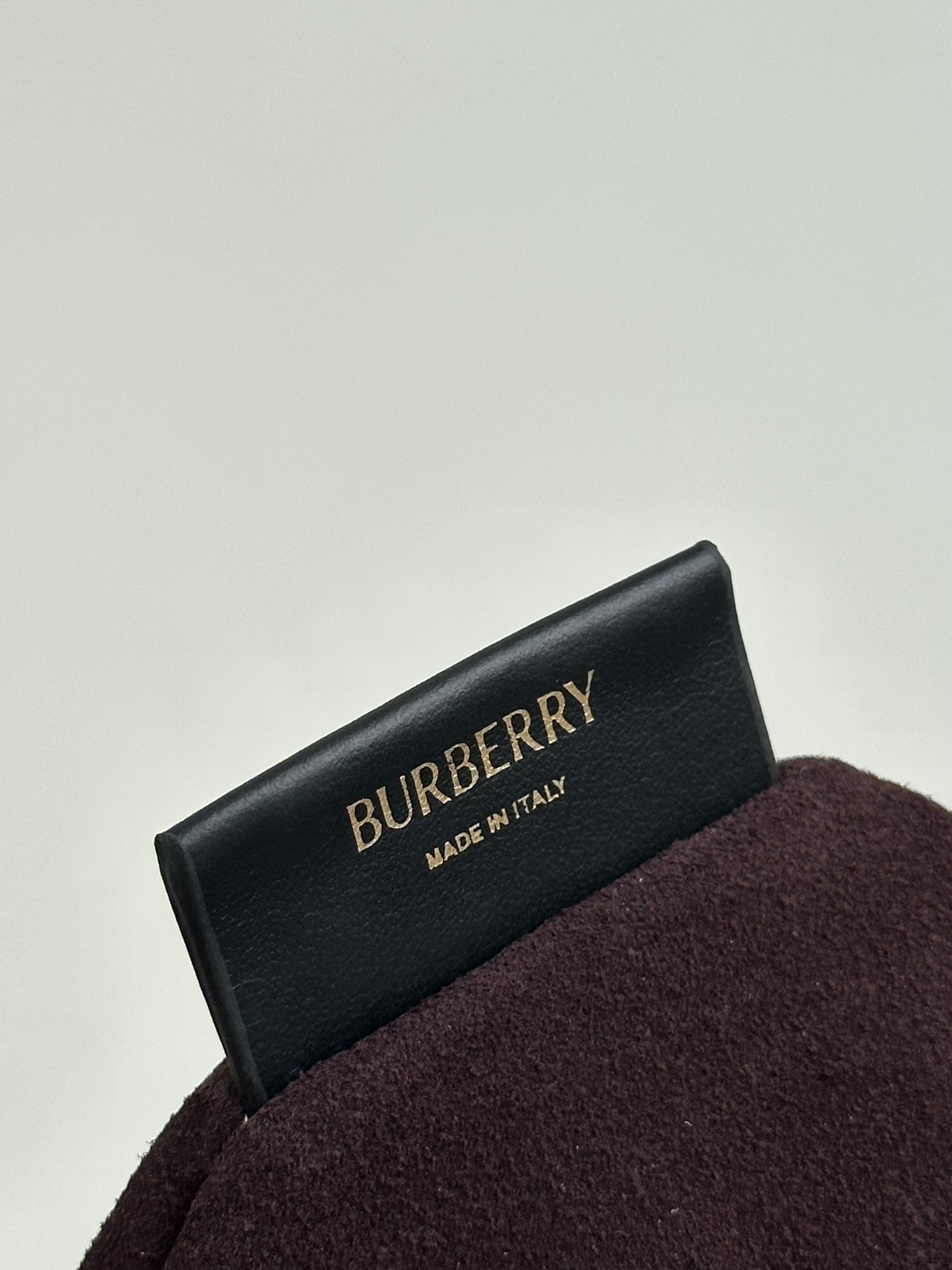 버버리 나이트 백