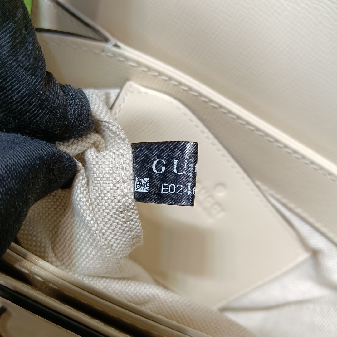 구찌 홀스빗 1955 라운드 미니백