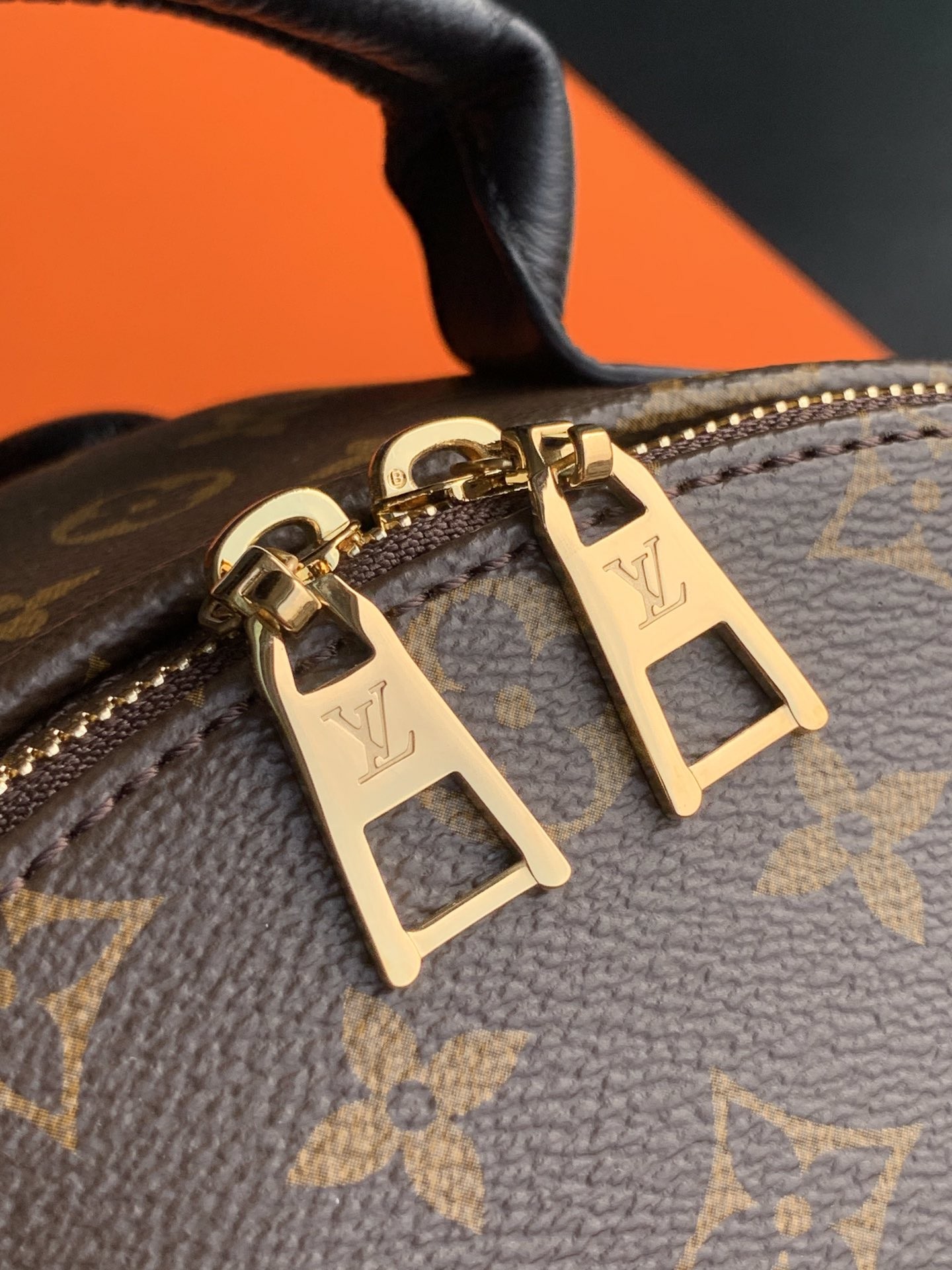 [LOUIS VUITTON-루이비통] 루이비통 모노그램 백팩
