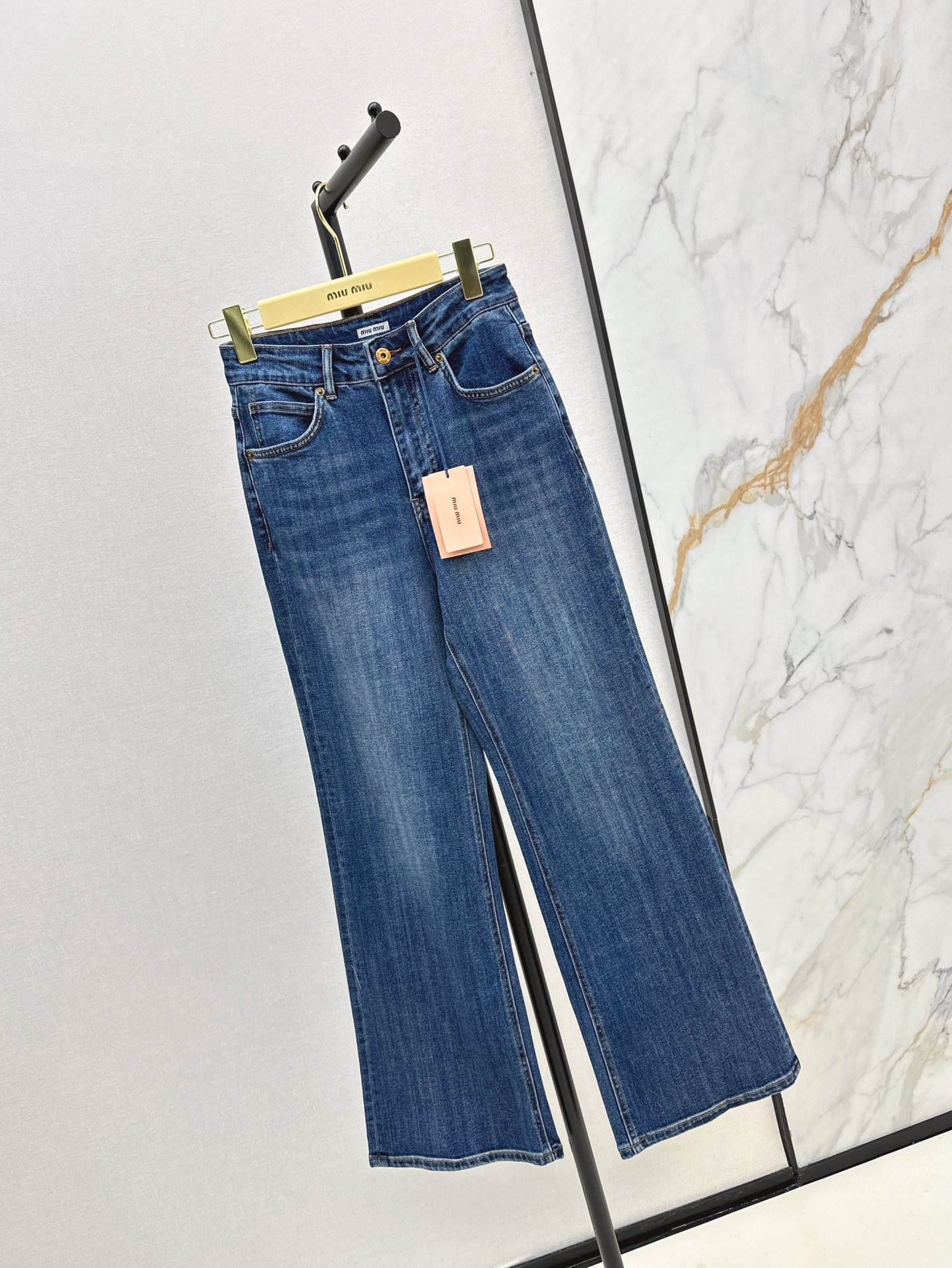 [MIU MIU-미우미우] 미우미우 시슬리 부츠컷 데님 팬츠