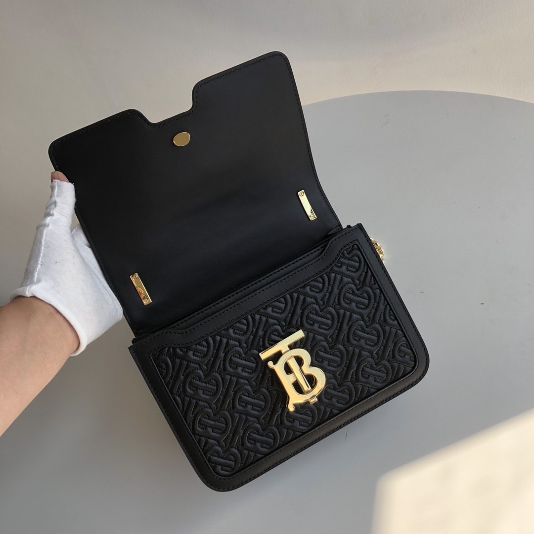 버버리 TB로고 숄더백