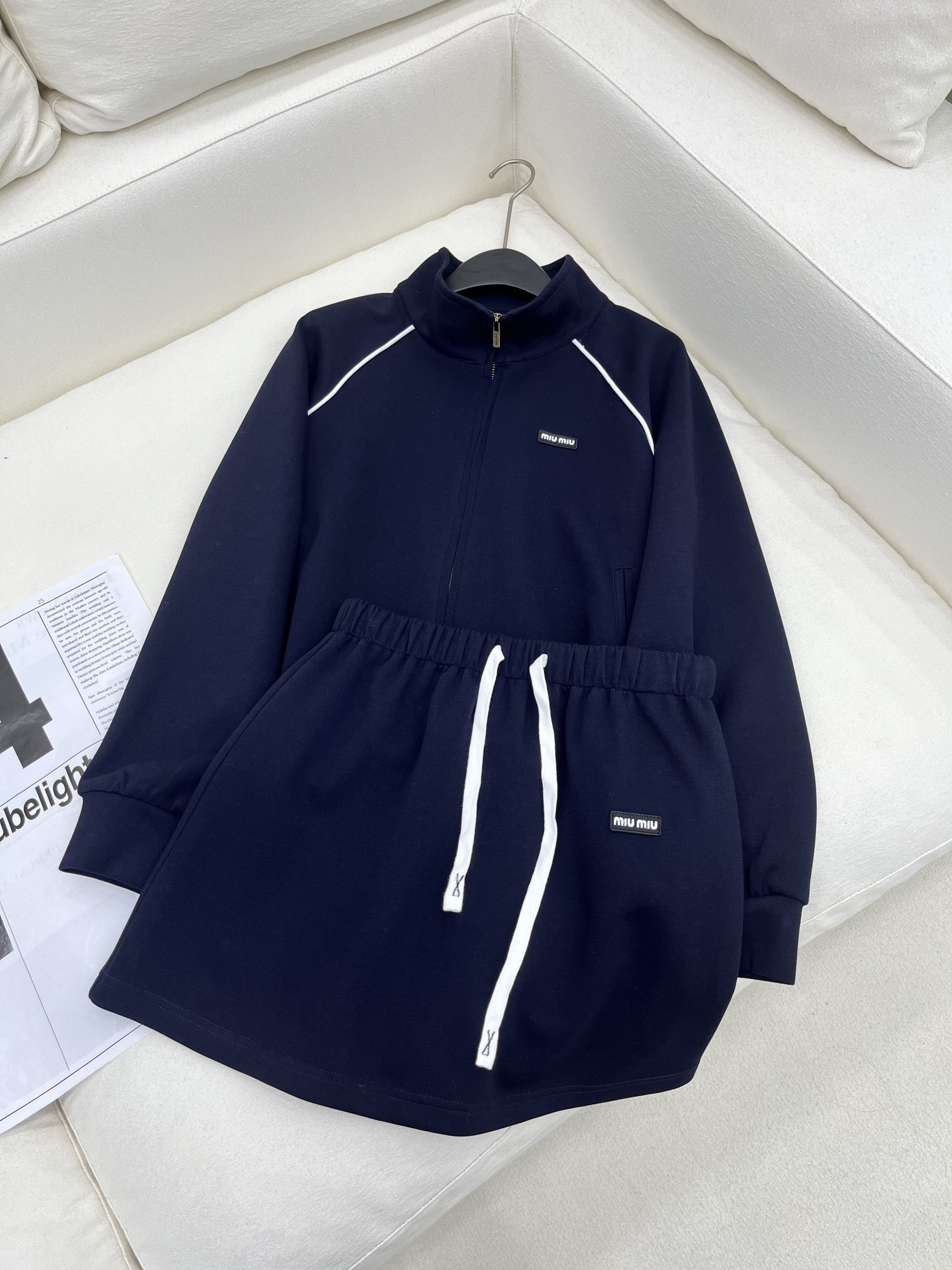 [MIU MIU-미우미우] 미우미우 캐주얼 후드집업 세트