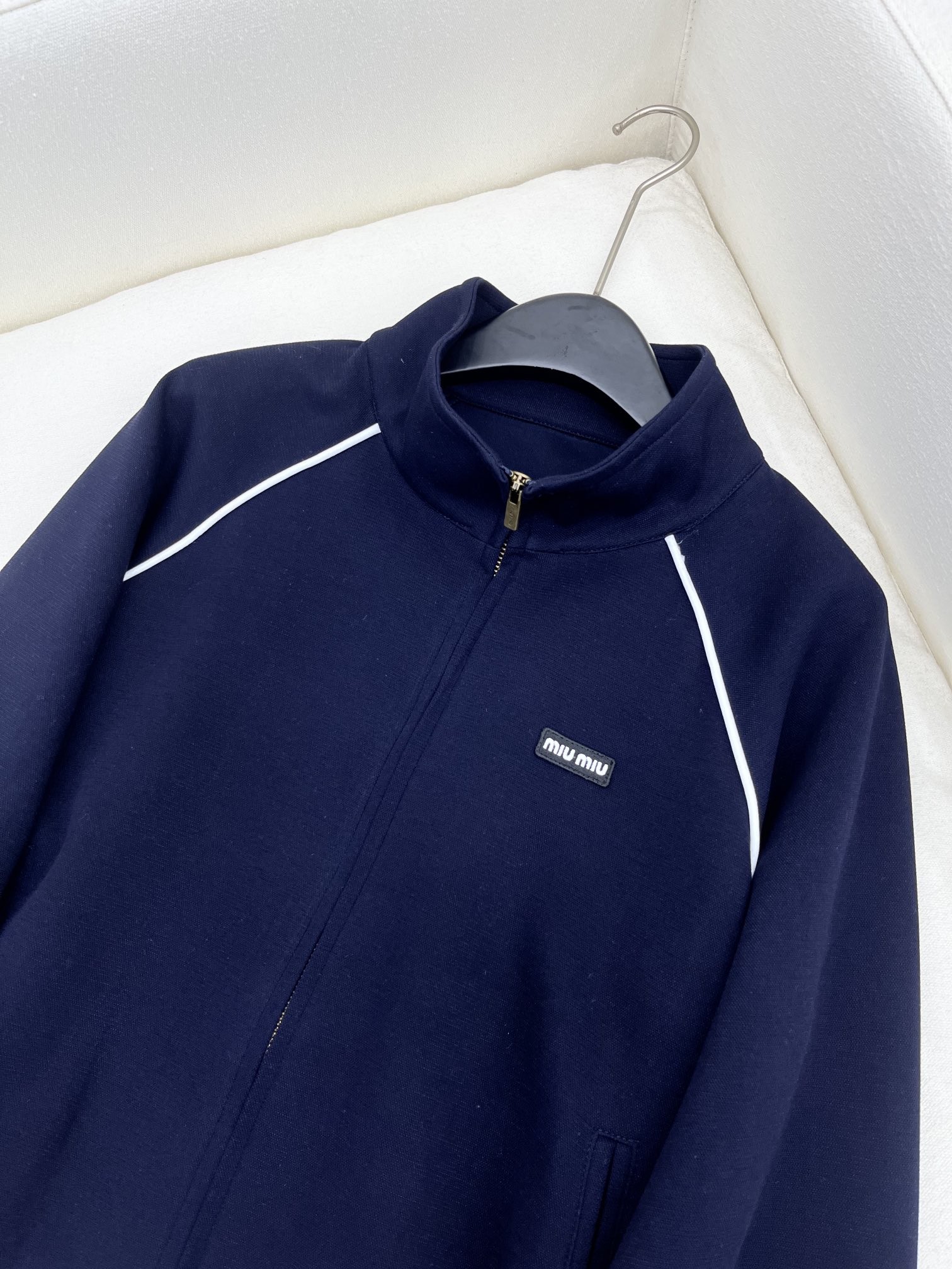 [MIU MIU-미우미우] 미우미우 캐주얼 후드집업 세트