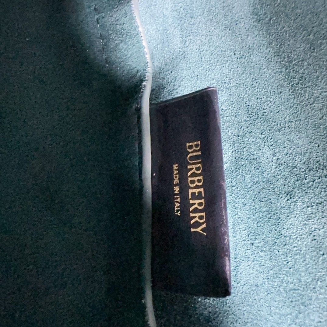 버버리 체스 숄더백