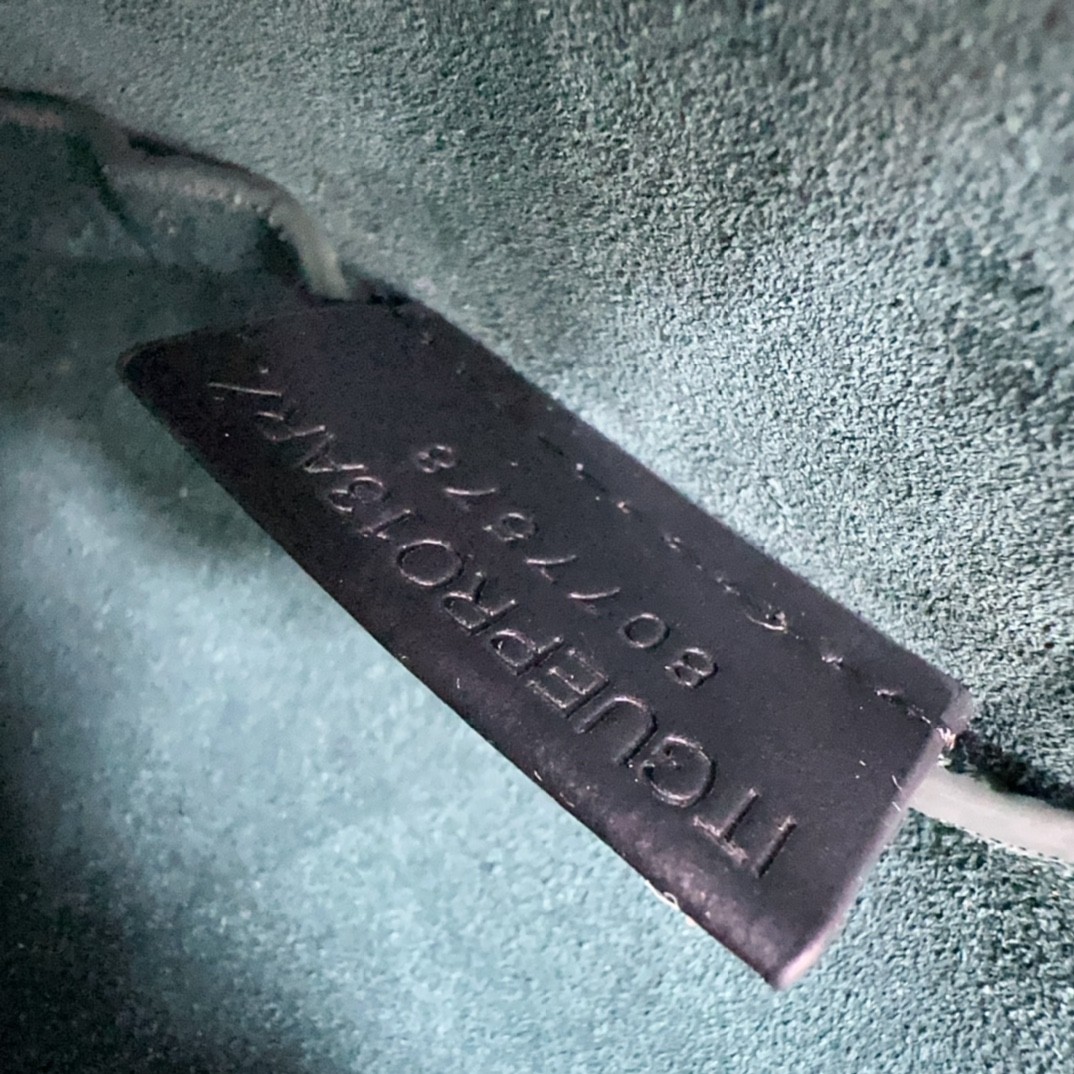 버버리 체스 숄더백