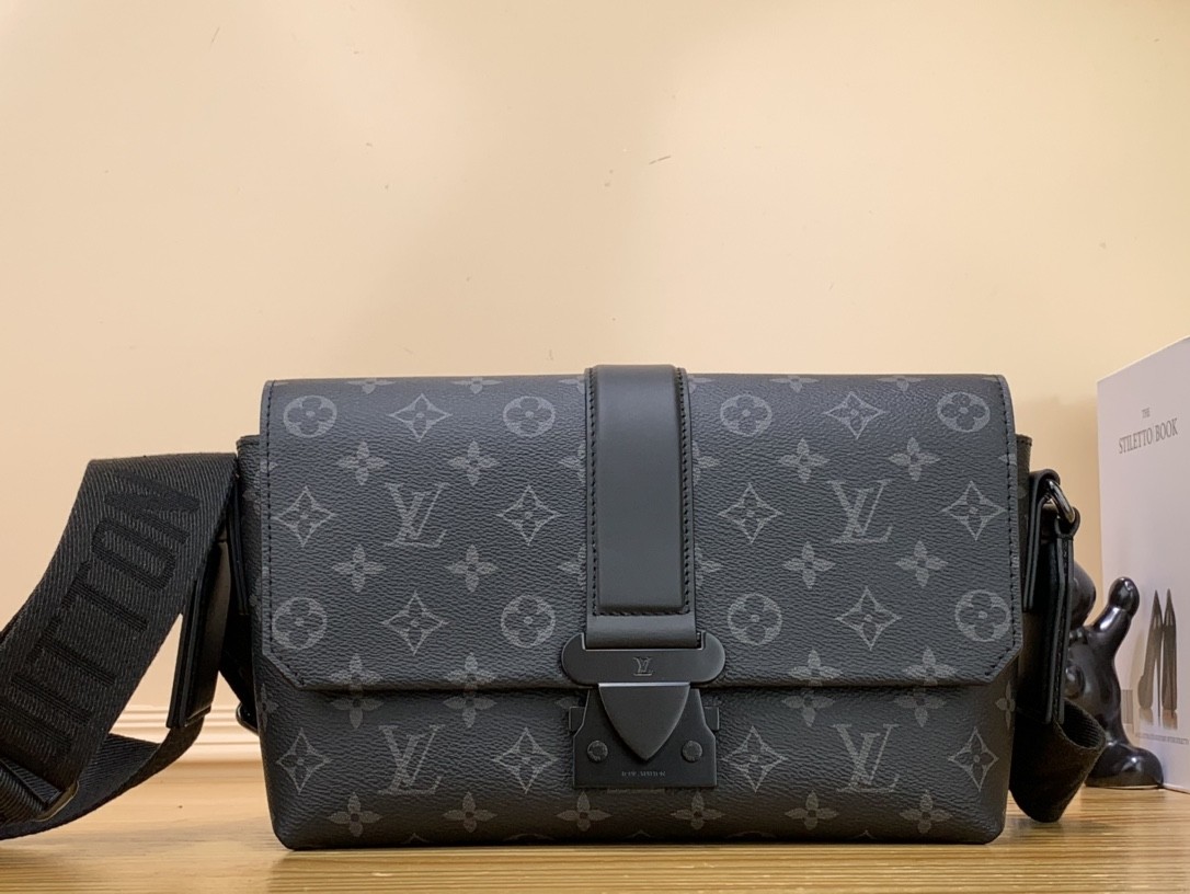 [LOUIS VUITTON-루이비통] 루이비통 S-케이프 메신저백