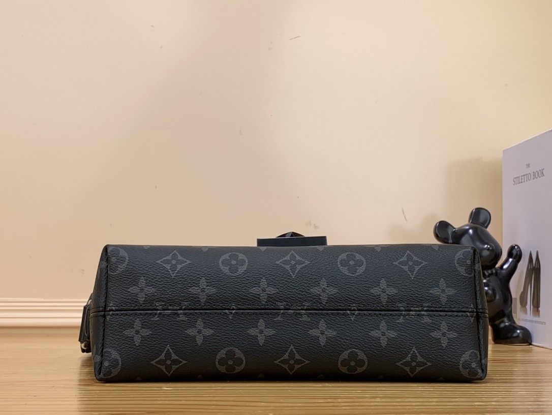 [LOUIS VUITTON-루이비통] 루이비통 S-케이프 메신저백