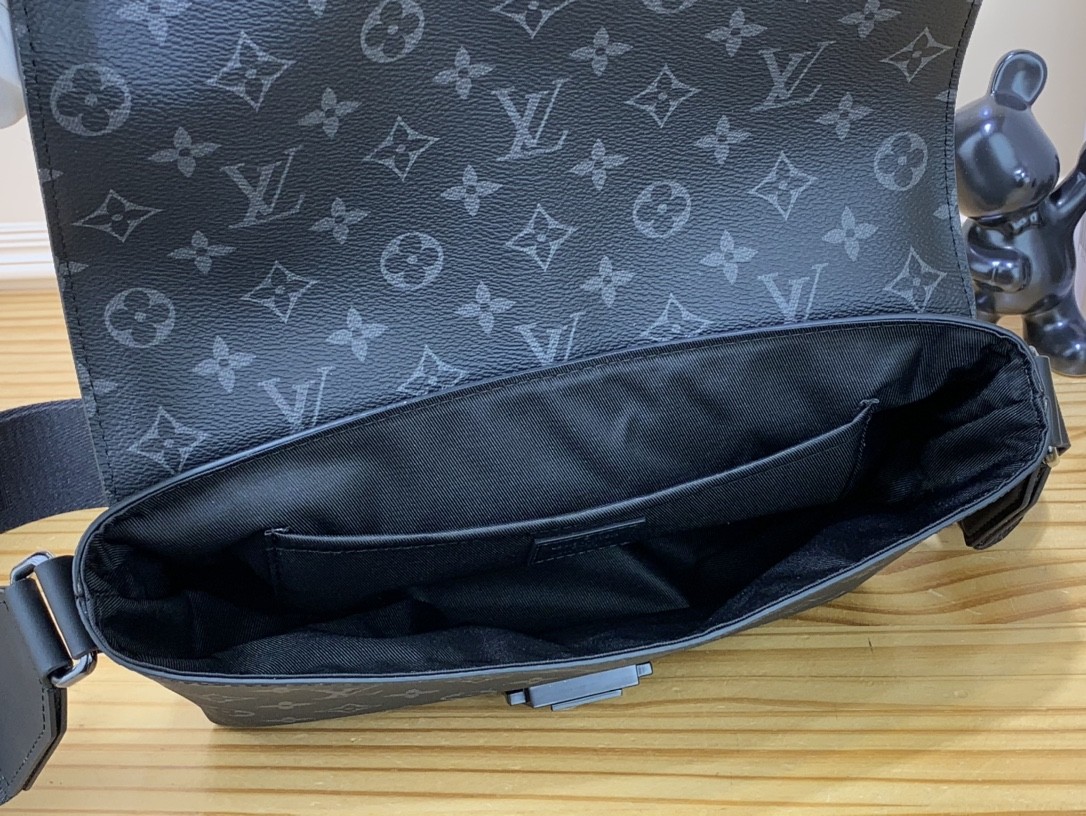 [LOUIS VUITTON-루이비통] 루이비통 S-케이프 메신저백