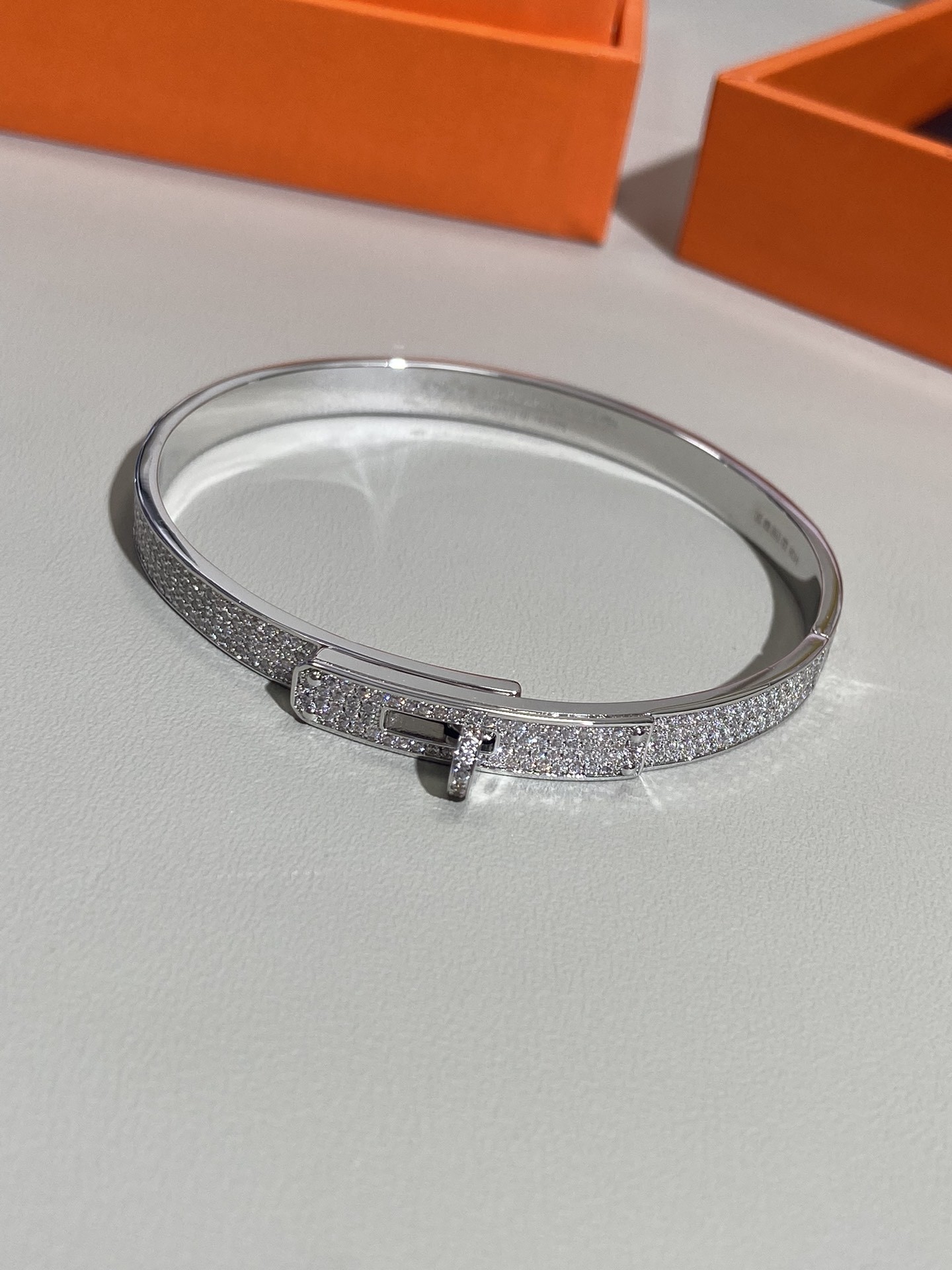 [HERMES-에르메스] 에르메스 앙프렝뜨 뱅글 팔찌