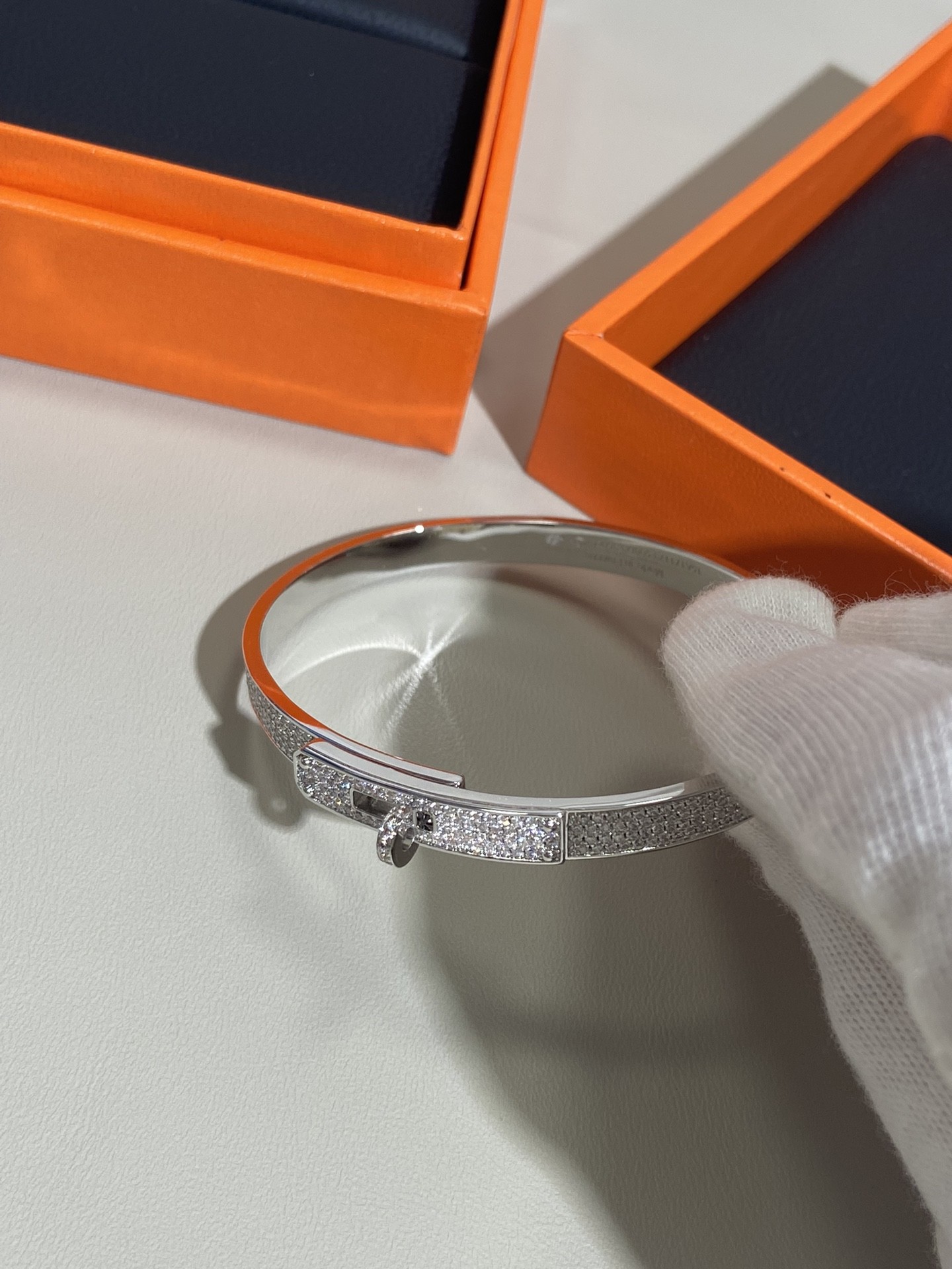 [HERMES-에르메스] 에르메스 앙프렝뜨 뱅글 팔찌