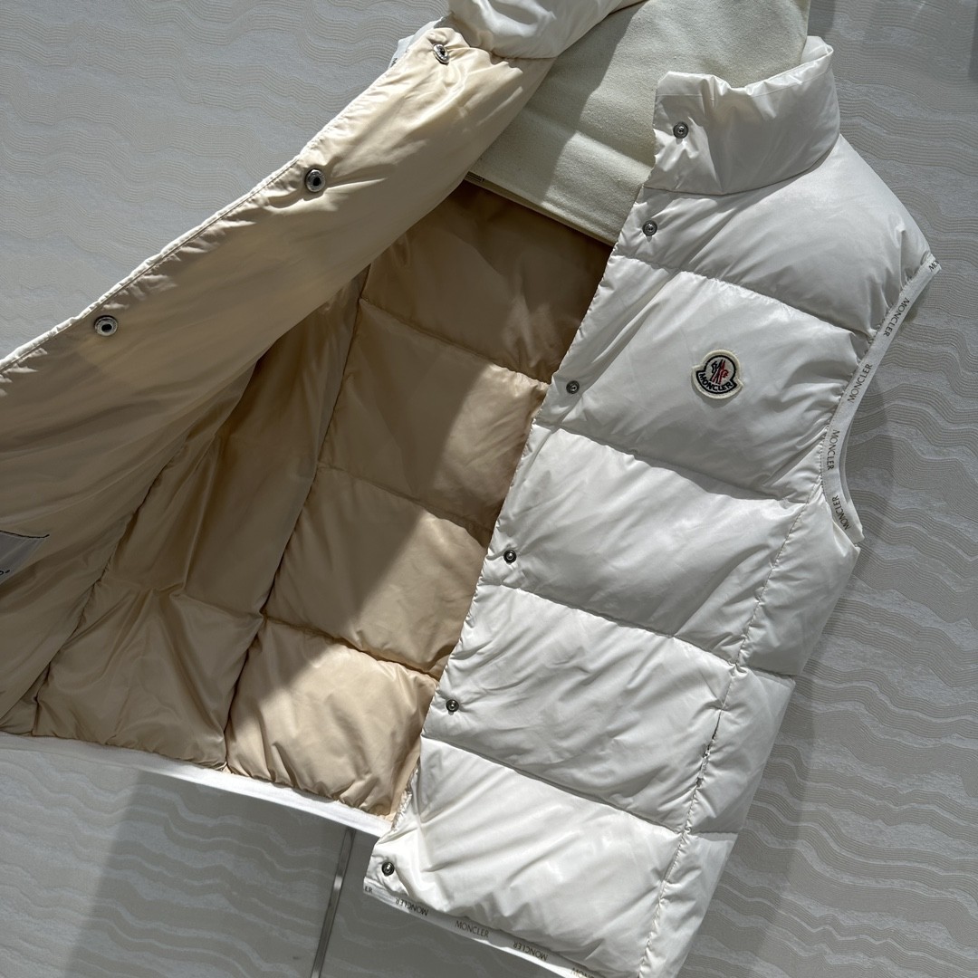 [MONCLER-몽클레어] 몽클레어 모스로트 쇼트 다운 자켓