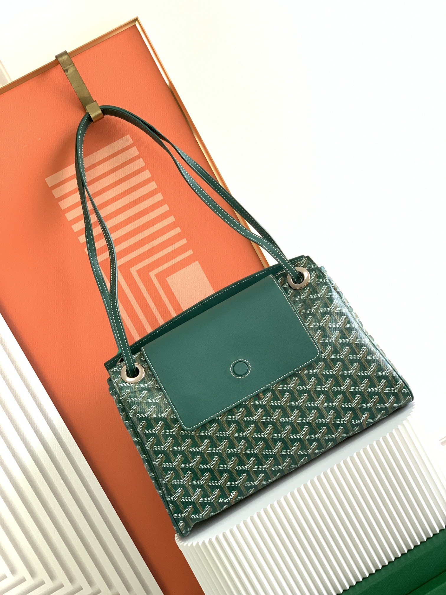 고야드 루에뜨 PM 플랩 숄더백