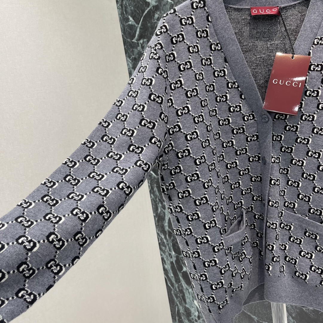 [GUCCI-구찌] 구찌  GG 니트 가디건