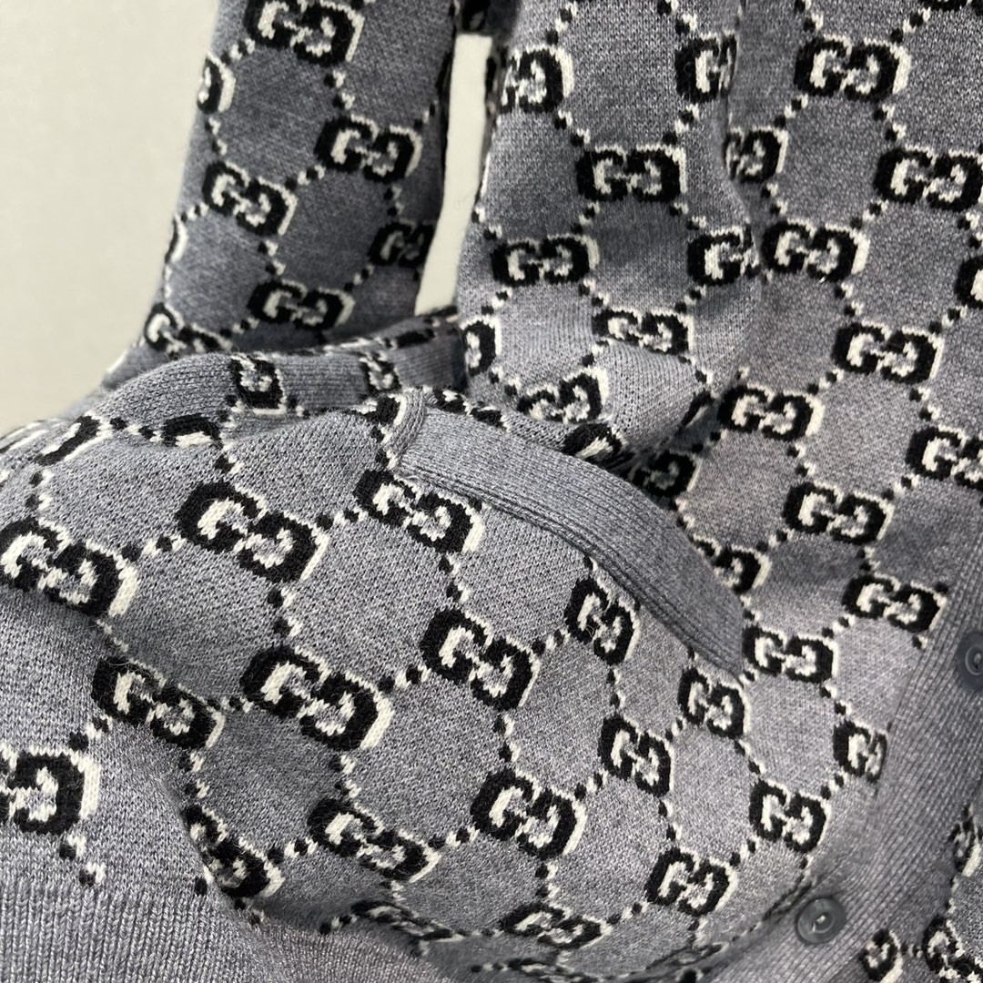 [GUCCI-구찌] 구찌  GG 니트 가디건