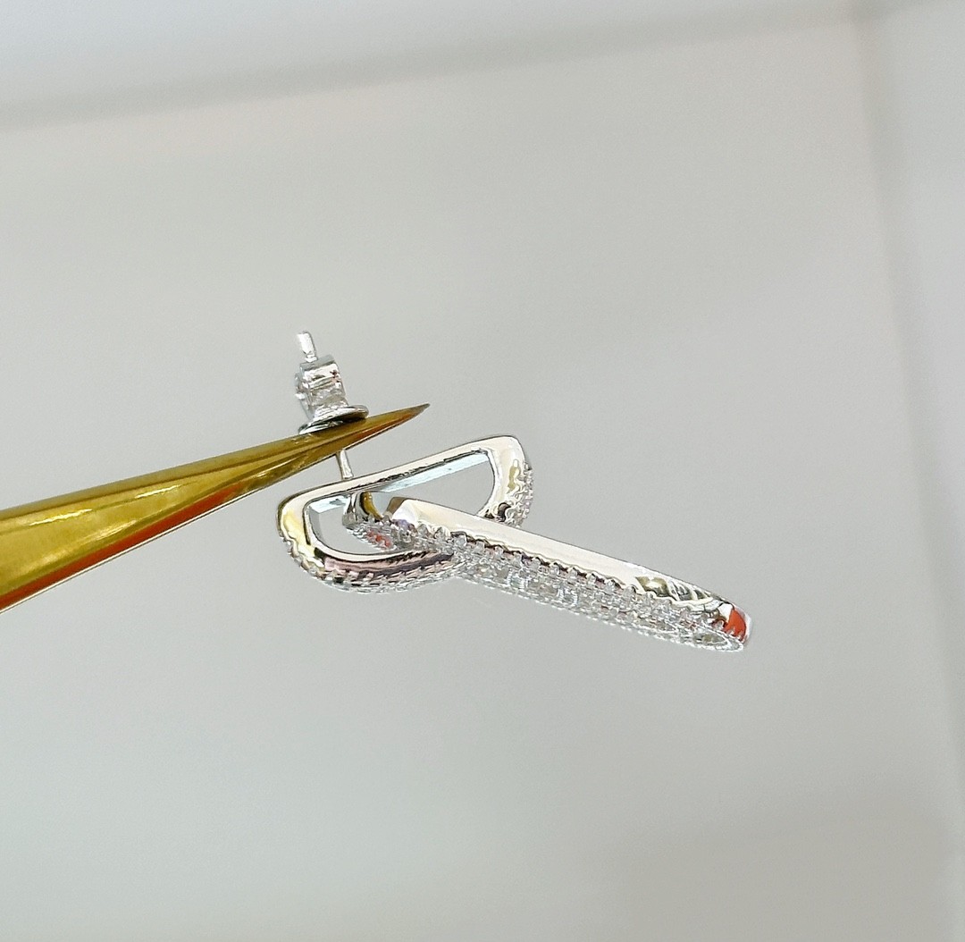 [HERMES-에르메스] 에르메스  샹달 귀걸이